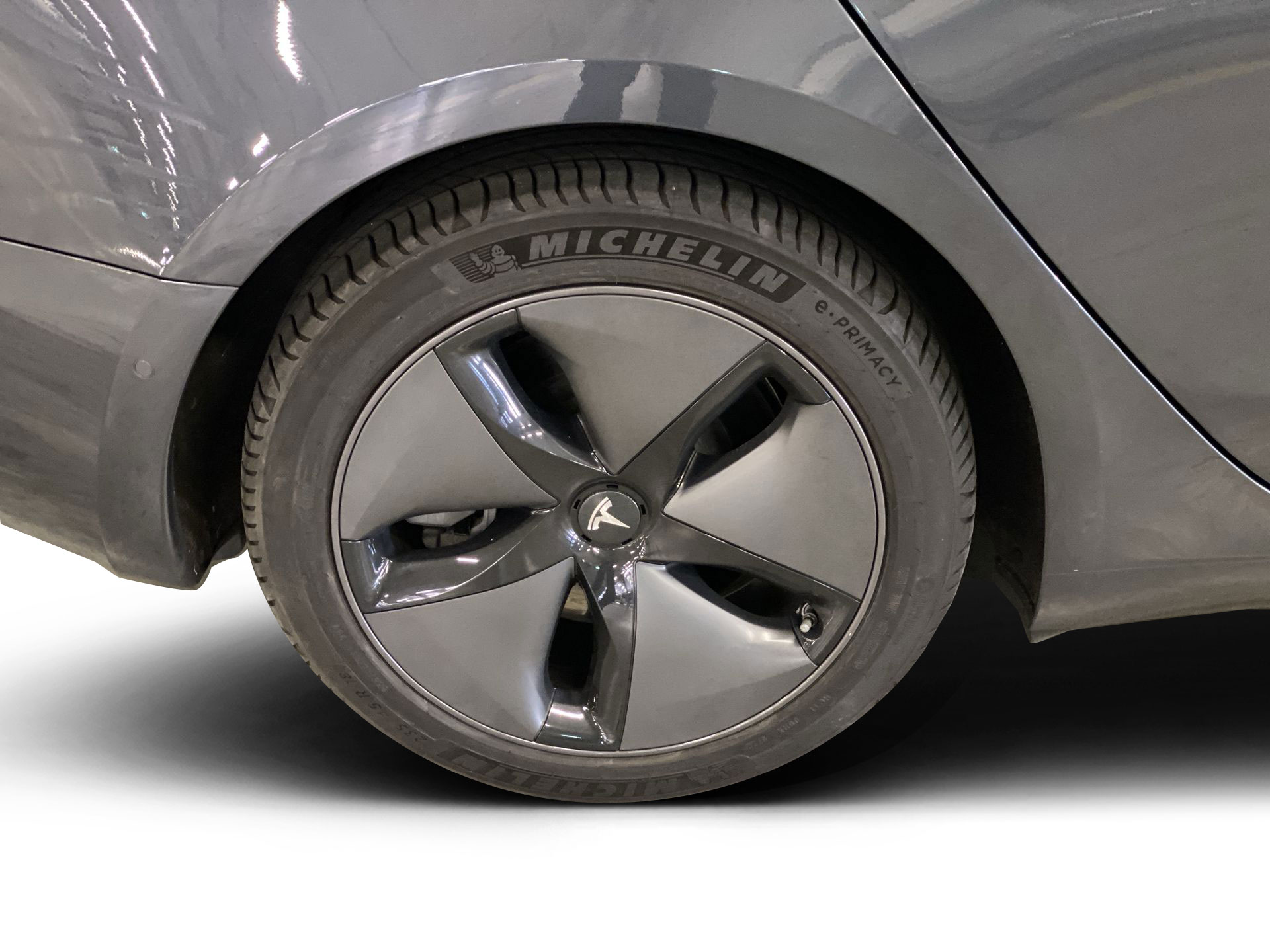 Details for a Passenger Side Rear Wheel & Tire